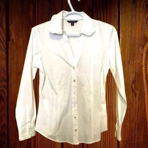 Brooks Brothers petite, bright white, long sleeve, lightweight button down shirt